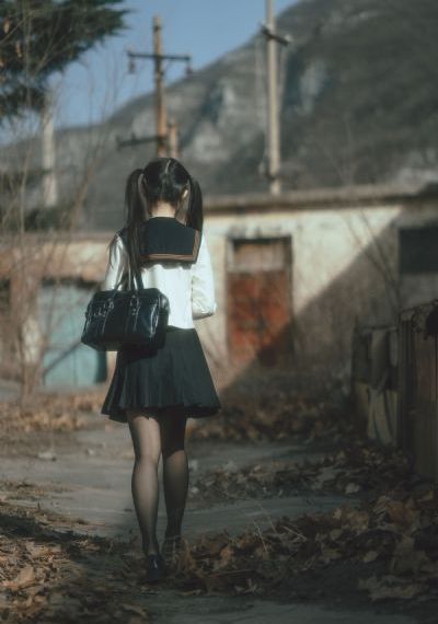 推荐十部r级喜剧电影_DVD日韩电影在线
